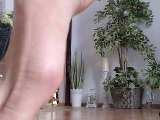 squirtmania's CamSoda show and profile