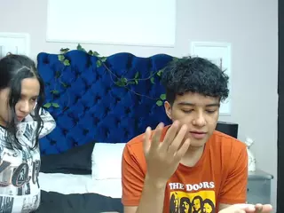 elizaandjack's Live Sex Cam Show