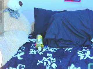 lucytaylor1's CamSoda show and profile