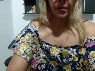 dulce-paty's Live Sex Cam Show