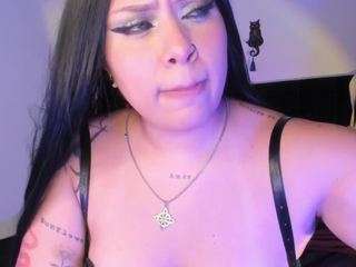 nicoleozzy Webcam Model Profile