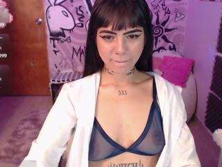 P U R P L E M A R I A