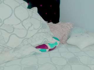 sexyalexax Live Webcam on CamSoda