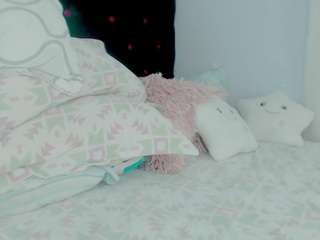 sexyalexax Live Webcam on CamSoda