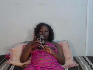 sexyebonytee webcam