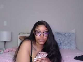 Jade nude and sexy before cam for live chat