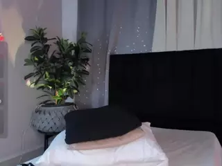 Keily-w's Live Sex Cam Show