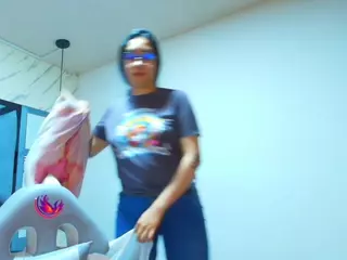 Brenda's Live Sex Cam Show
