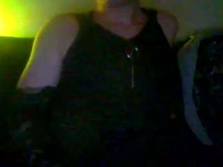 emila99 Live Webcam on CamSoda