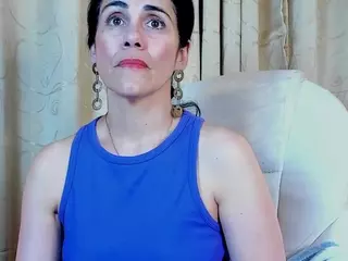 girasol-walton's Live Sex Cam Show