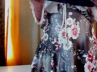 girasol-walton's Live Sex Cam Show