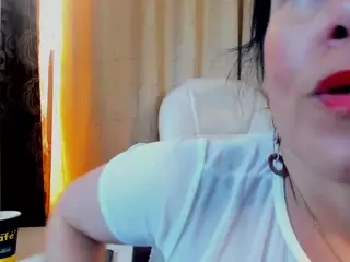 girasol-walton's Live Sex Cam Show