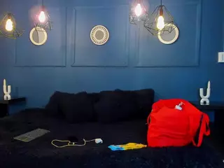 Anne's Live Sex Cam Show