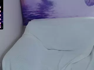 Milfbutterfly's Live Sex Cam Show