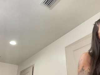Live Sex Chat with Laladoll (@laladoll)