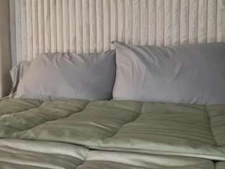 Live webcam model laladoll on Soda Cams