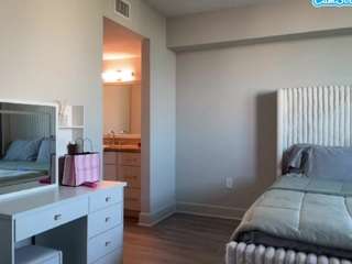 Live webcam model laladoll on Soda Cams