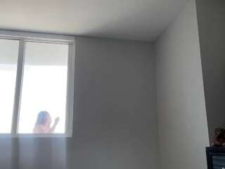 laladoll live webcam show