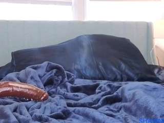 Live webcam model shawn-geni on Soda Cams