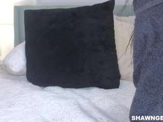 CHILLIN [1997 tokens remaining]