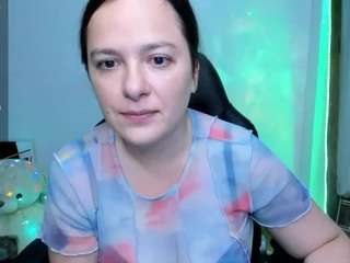 Angela live webcam show