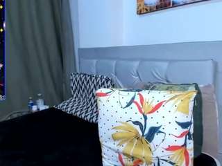 Angela live cam preview