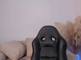 dezzire webcam