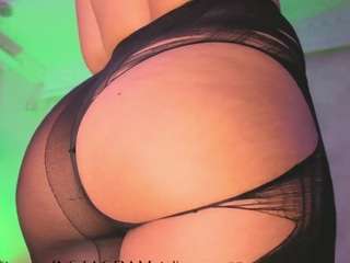 nayla-potter Live Webcam on CamSoda