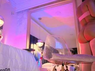 nayla-potter Drinking live webcam