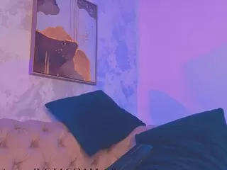 Nayla Potter's Live Sex Cam Show