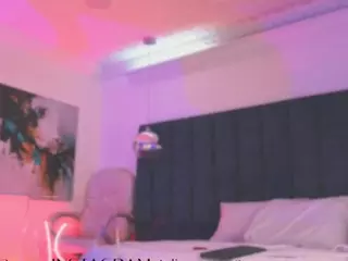 Nayla Potter's Live Sex Cam Show