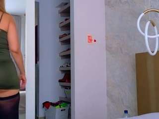 Live webcam model elianabortt on Soda Cams