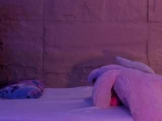 le modèle kimcooper est en webcam porno dans un show sur le site camsoda, il possède les tags suivants: anal,skinny,naked,ass,nature,orgasm,pov,pussy,sex toys,shaved pussy,solo,lovense,spank,squirter,strip,striptease,tattoos,teen 18,toys,wet