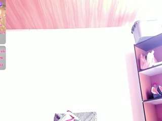 seleene webcam