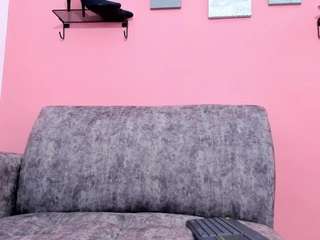 seleene webcam