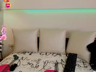 alejandra-fox's Live Sex Cam Show