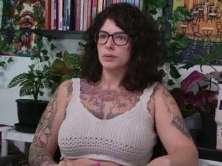 carolprince live cam profile