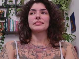 talimajesty live cam preview