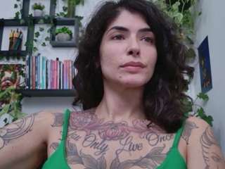 talimajesty live cam preview