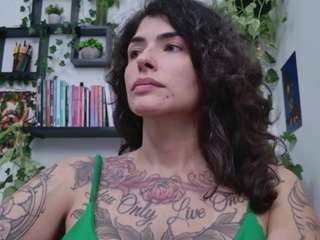 talimajesty live cam preview