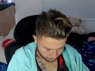 jsleon Live Webcam on CamSoda