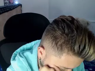 jsleon's Live Sex Cam Show