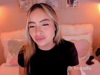  lindadelavega chat room
