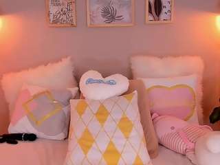  lindadelavega chat room