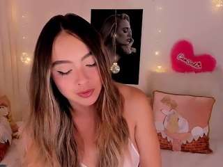 lindadelavega Live Webcam on CamSoda