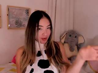 Live webcam model lindadelavega on Soda Cams