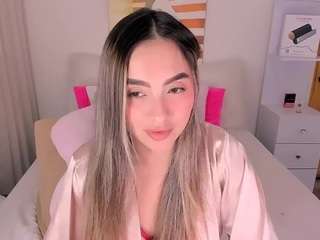 lindadelavega Live Webcam on CamSoda
