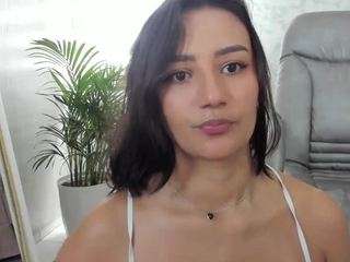  eliissa chat room