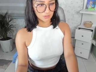 eliissa Live Webcam on CamSoda