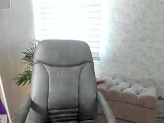 eliissa Live Webcam on CamSoda